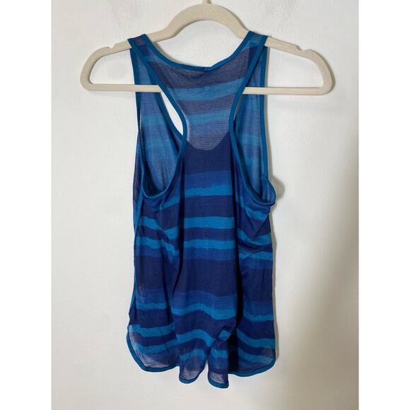 Brooks Drilayer Technology Blue Striped Athletic Racerback Tank Sz S - Picture 2 of 3